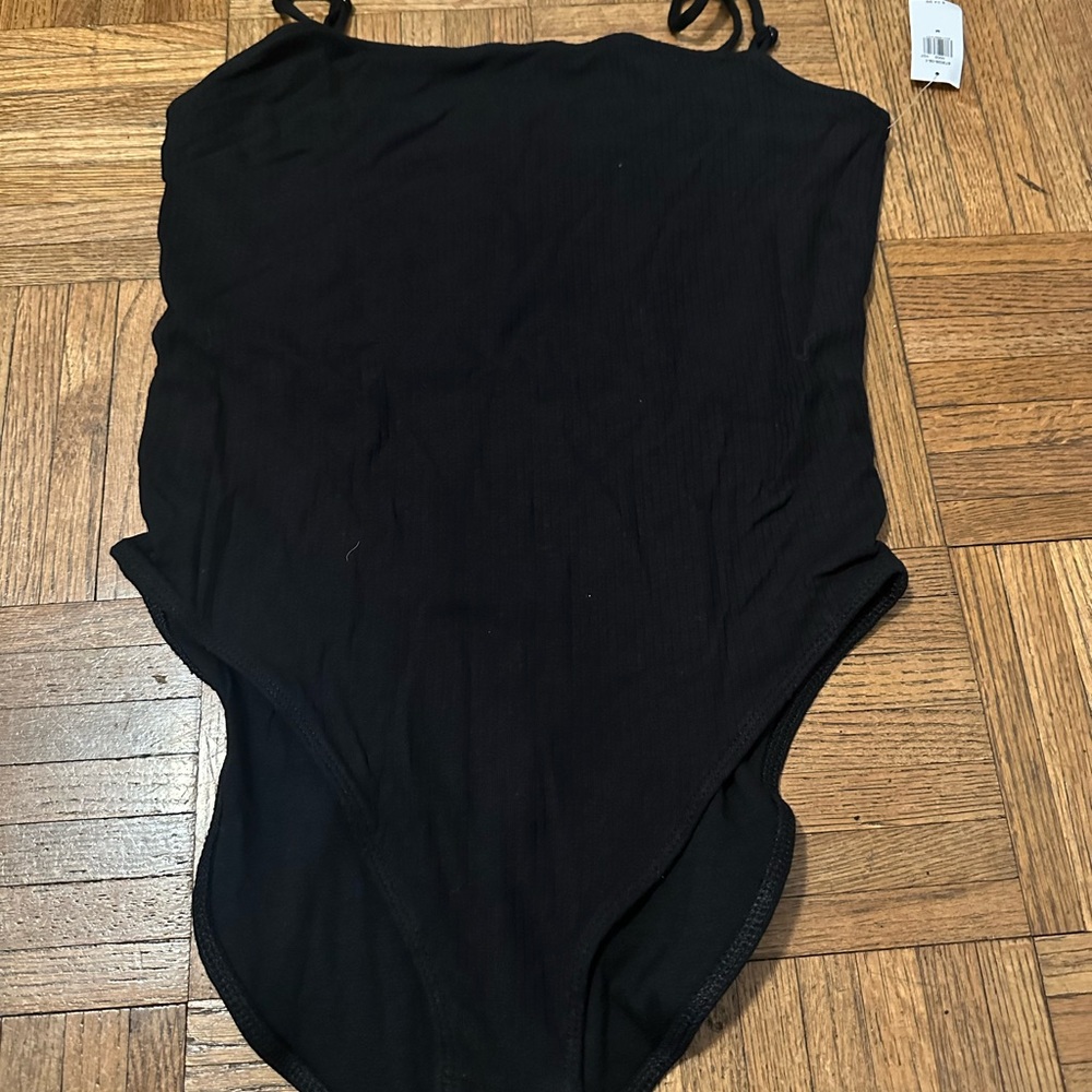 Old Navy Bodysuit Sz M NWT